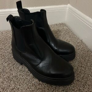 Size 8, black combat boots